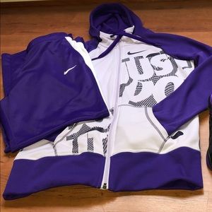 Nike Jog Set